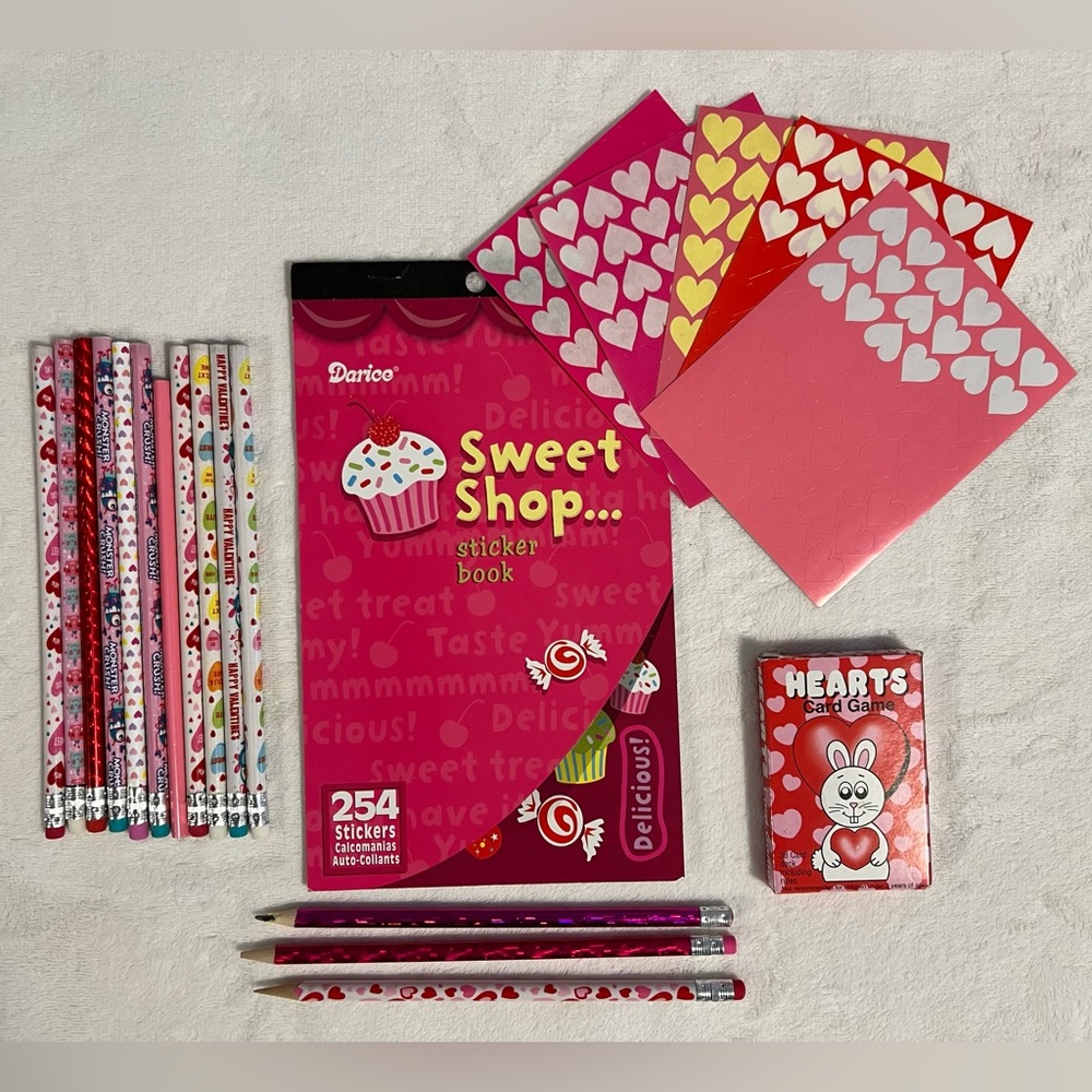 Valentine lot: Stickers, Pencils & Card Game